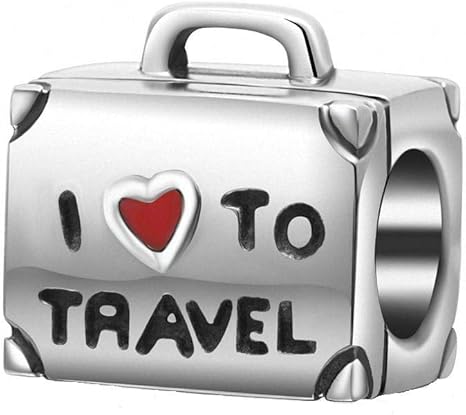 باندورا أحب السفر والسحر