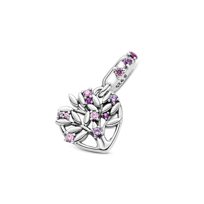 سحر شجرة العائلة على شكل قلب وردي